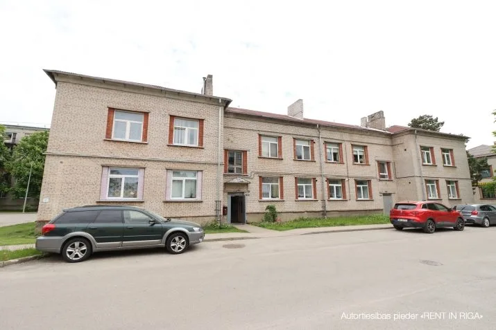 Pārdod dzīvokli, Zemgales iela 20, Olaines novads, Olaine / 55 000 € 13