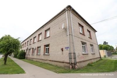 Pārdod dzīvokli, Zemgales iela 20, Olaines novads, Olaine / 55 000 € 12