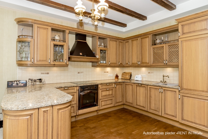 Izīrē māju, Gāršas iela 3, Jūrmala, Valteri / 1 200 € 14