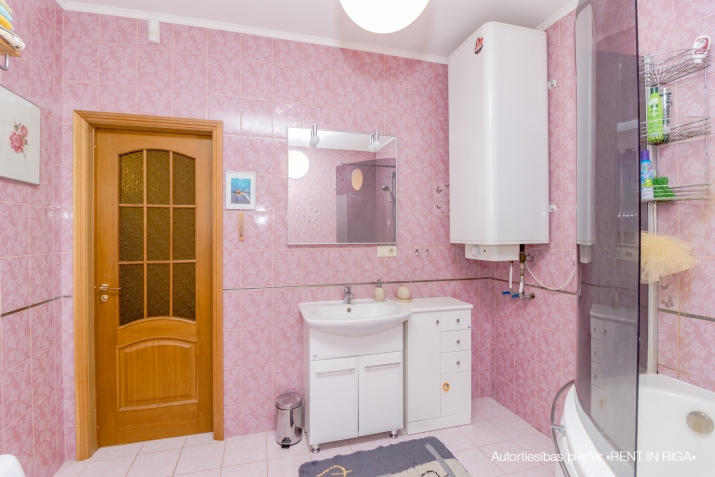 Izīrē māju, Gāršas iela 3, Jūrmala, Valteri / 1 200 € 25