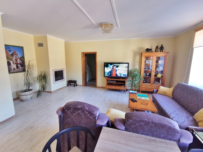Pārdod dzīvokli, Artilērijas iela 44, Rīga, Labais krasts, Centrs / 146 000 € 1