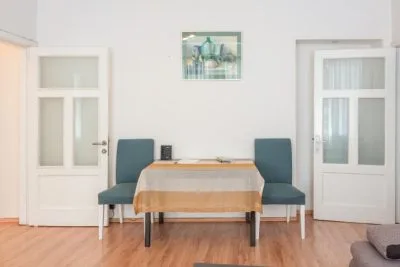 Pārdod dzīvokli, Peldu iela 24, Rīga, Labais krasts, Vecrīga / 111 000 € 2