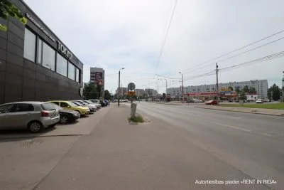 Pārdod namīpašums, Vaidavas iela 12, Rīga, Labais krasts, Purvciems / 2 400 000 € 4