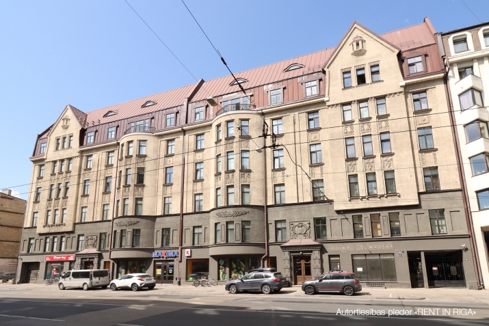 Attēls 1 no 25