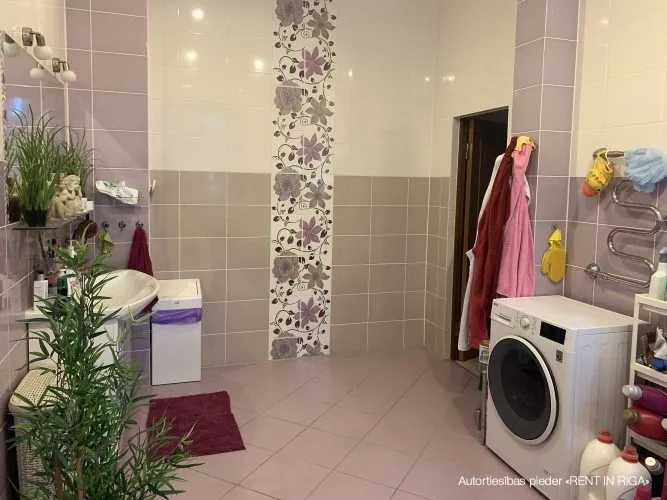 Pārdod māju, Druvienas iela 2, Rīga, Labais krasts, Mežciems / 270 000 € 21