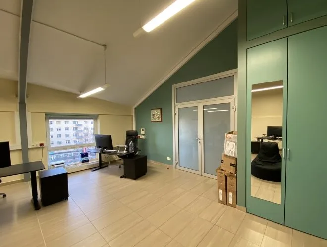 Pārdod dzīvokli, Valdemāra iela 100, Rīga, Labais krasts, Centrs / 140 000 € 9