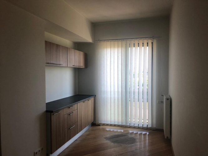 Izīrē biroju, Kuģu iela 26, Rīga, Kreisais krasts / 600 € 16