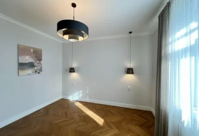 Izīrē dzīvokli, Lāčplēša iela 23, Rīga, Labais krasts, Centrs / 1 700 € 3