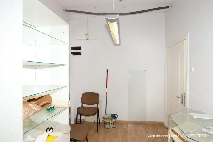 commercial premises For Rent, Birznieka Upīša street 20b, Rīga, Labais krasts, Centrs / 490 € 8