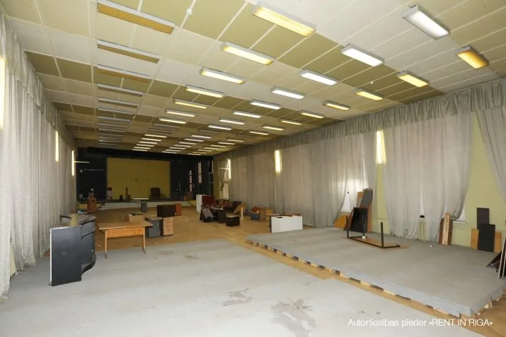 Kārļa Ulmaņa gatve iela 1 2