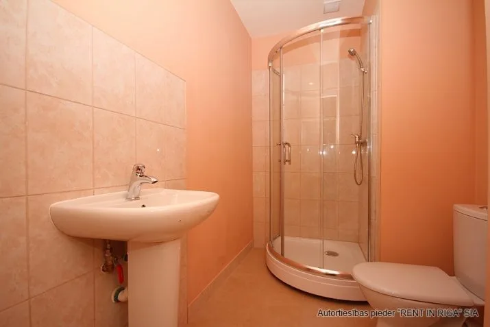 Apartment For Rent, Raina bulvaris street 31, Rīga, Labais krasts, Centrs / 500 € 14