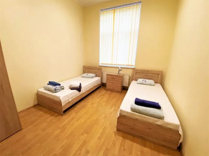Apartment For Rent, Raina bulvaris street 31, Rīga, Labais krasts, Centrs / 500 € 9