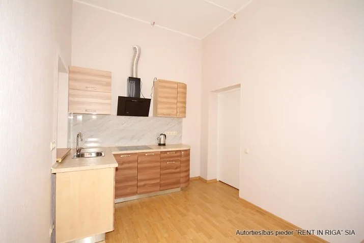 Raina bulvaris iela 31 5