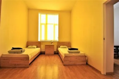 Apartment For Rent, Raina bulvaris street 31, Rīga, Labais krasts, Centrs / 500 € 12