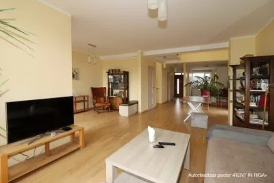 Продажа дома, Cīruļu улица 20, Babītes novads, Babītes pagasts, Piņķi / 350 000 € 2