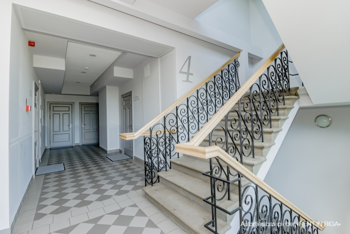 Izīrē dzīvokli, Tallinas iela 65, Rīga, Labais krasts, Centrs / 820 € 17
