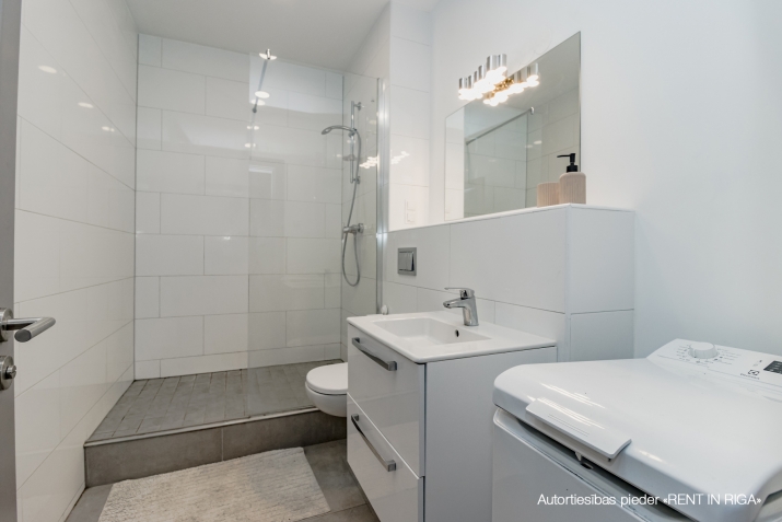 Izīrē dzīvokli, Tallinas iela 65, Rīga, Labais krasts, Centrs / 820 € 5