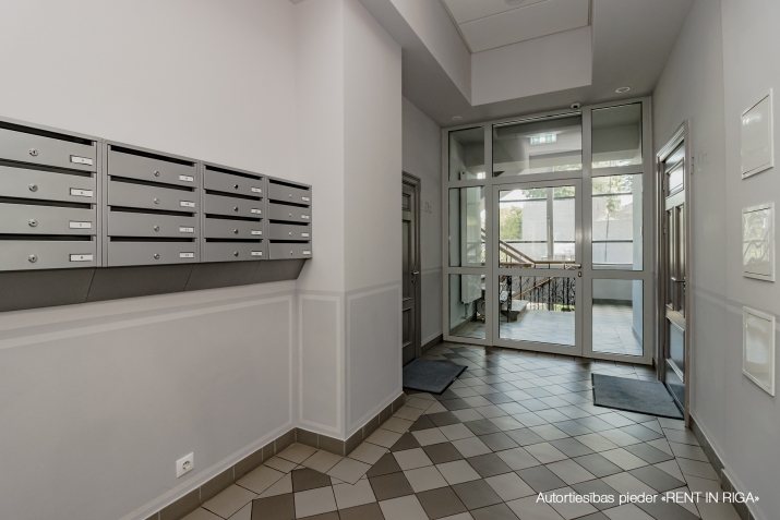 Izīrē dzīvokli, Tallinas iela 65, Rīga, Labais krasts, Centrs / 820 € 15