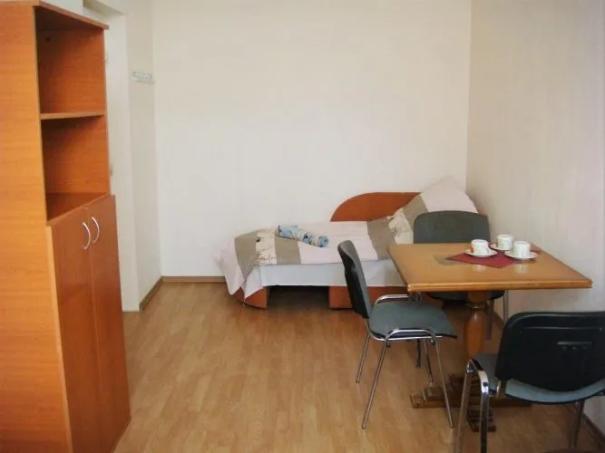 Аренда квартиры, Merķeļa улица 3, Rīga, Labais krasts, Centrs / 35 € 21