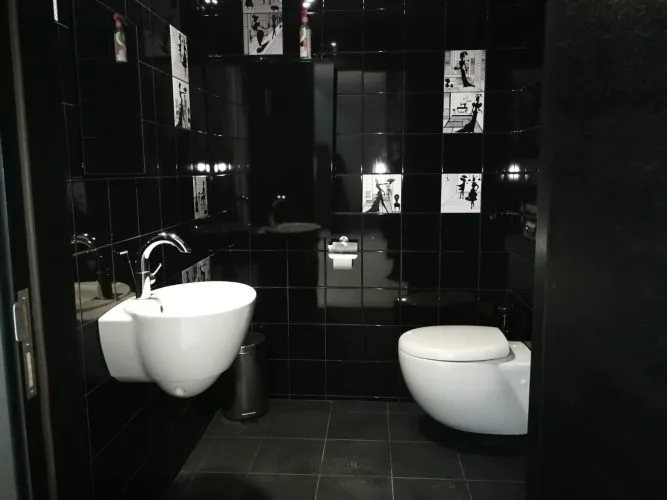 commercial premises For Rent, Vaļņu street 4, Rīga, Labais krasts, Vecrīga / 4 500 € 12