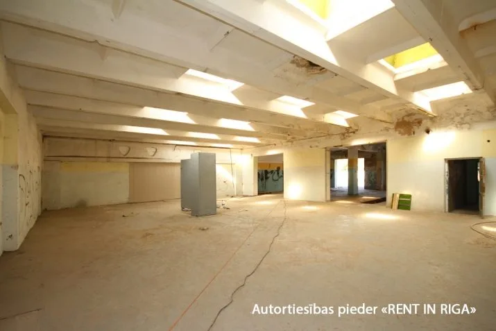 Pārdod tirdzniecības telpas, Siguldas šoseja iela 3, Rīga, Labais krasts, Berģi / 590 000 € 25