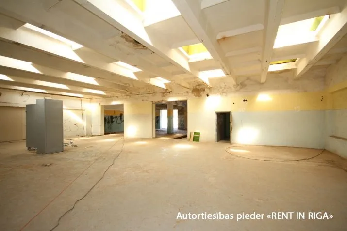 Pārdod tirdzniecības telpas, Siguldas šoseja iela 3, Rīga, Labais krasts, Berģi / 590 000 € 26