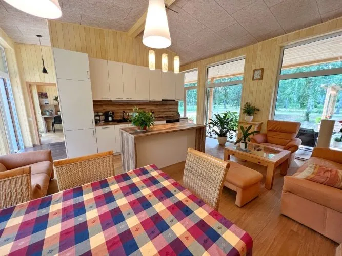 Продажа коммерческой недвижимости, Bānīšu улица 10, Mērsraga novads / 129 000 € 12