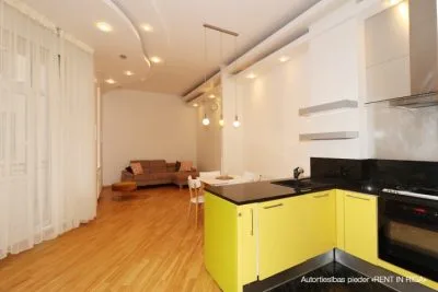 Izīrē dzīvokli, Pulkveža Brieža iela 7, Rīga, Labais krasts, Centrs / 500 € 2