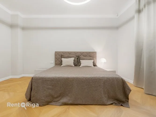 Apartment For Rent, Elizabetes street 18, Rīga, Labais krasts, Centrs / 3 942 € 17
