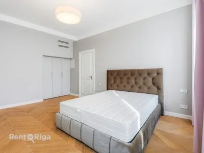 Apartment For Rent, Elizabetes street 18, Rīga, Labais krasts, Centrs / 3 942 € 12