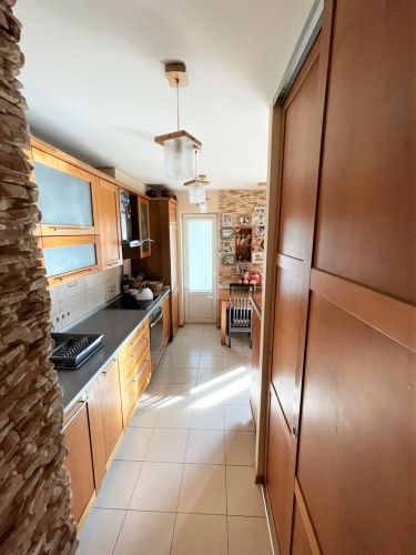 Pārdod dzīvokli, Kristapa Helmaņa iela 5, Jelgava / 100 000 € 9