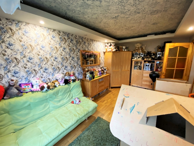 Pārdod dzīvokli, Kristapa Helmaņa iela 5, Jelgava / 100 000 € 16