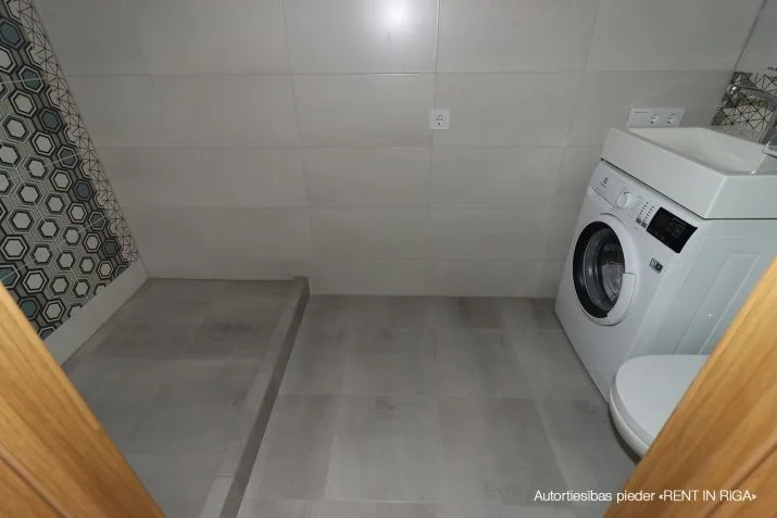 Izīrē dzīvokli, Marijas iela 16, Rīga, Labais krasts, Centrs / 850 € 10