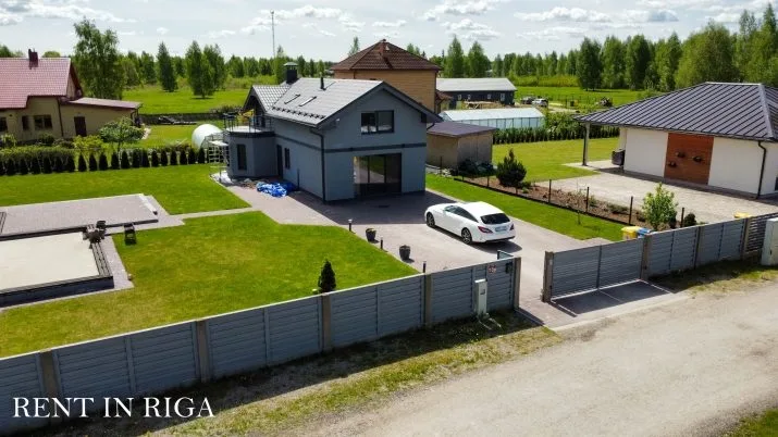 2. līnija 13P 6