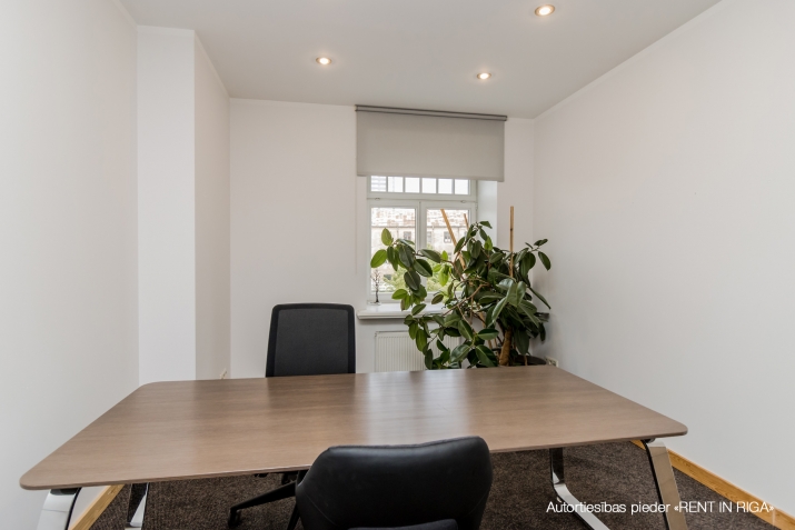 Pārdod biroju, Brīvības iela 47, Rīga, Labais krasts, Centrs / 275 000 € 13