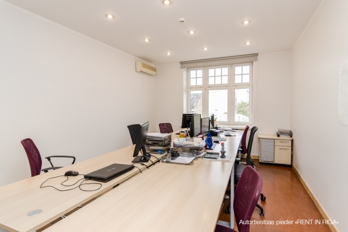 Pārdod biroju, Brīvības iela 47, Rīga, Labais krasts, Centrs / 275 000 € 16