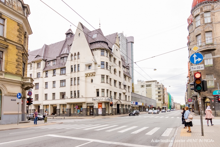 Pārdod biroju, Brīvības iela 47, Rīga, Labais krasts, Centrs / 275 000 € 31