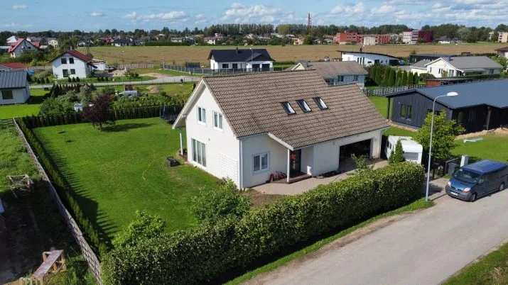 Sapņu iela 11 3