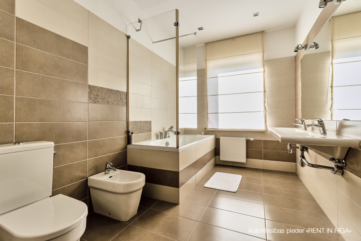 Pārdod māju, Priežu iela 3, Garkalnes novads, Garkalne / 690 000 € 19