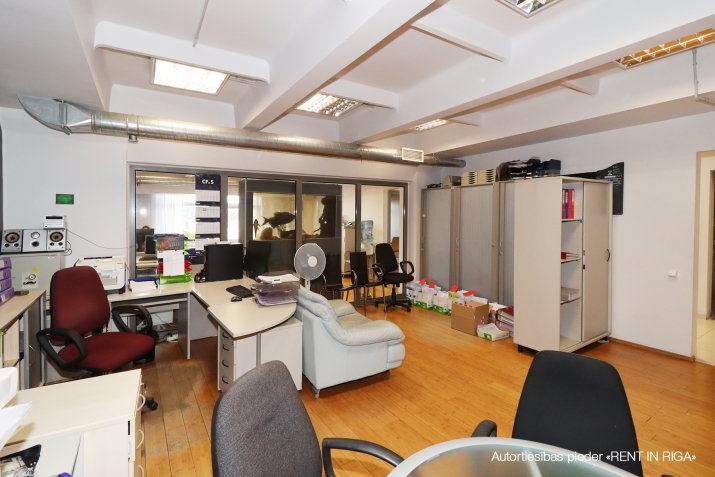 Izīrē biroju, Uriekstes iela 2A, Rīga, Labais krasts, Centrs / 1 050 € 5