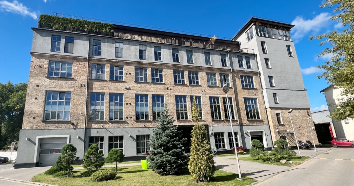 Ūdens iela 12 1