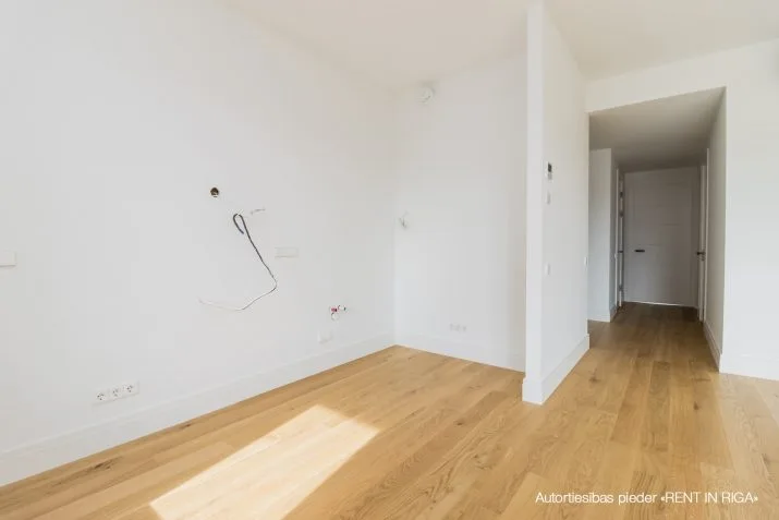 Izīrē dzīvokli, Jaunā Mežaparka iela 32, Rīga, Labais krasts, Mežaparks / 1 400 € 9