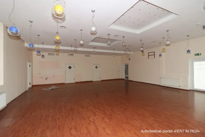 Izīrē biroju, Mālpils iela 7, Rīga, Labais krasts, Centrs / 5 000 € 13