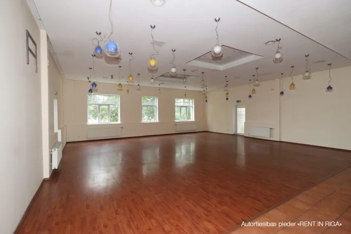 Izīrē biroju, Mālpils iela 7, Rīga, Labais krasts, Centrs / 5 000 € 14
