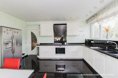 Apartment For Sale, Mellužu prospekts street 77, Jūrmala, Melluži / 330 000 € 1