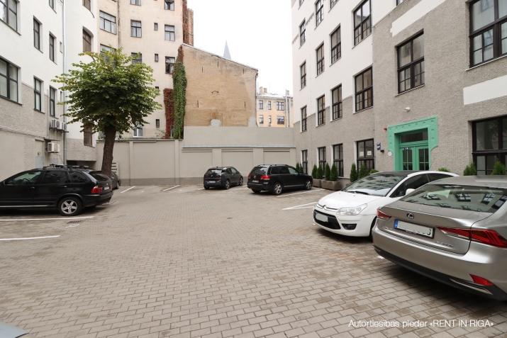 Pārdod dzīvokli, Čaka iela 30a, Rīga, Labais krasts, Centrs / 180 000 € 19