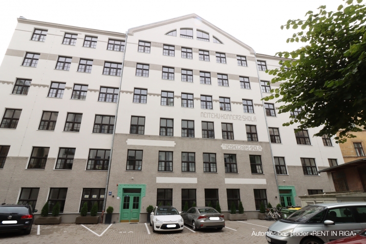 Pārdod dzīvokli, Čaka iela 30a, Rīga, Labais krasts, Centrs / 180 000 € 20