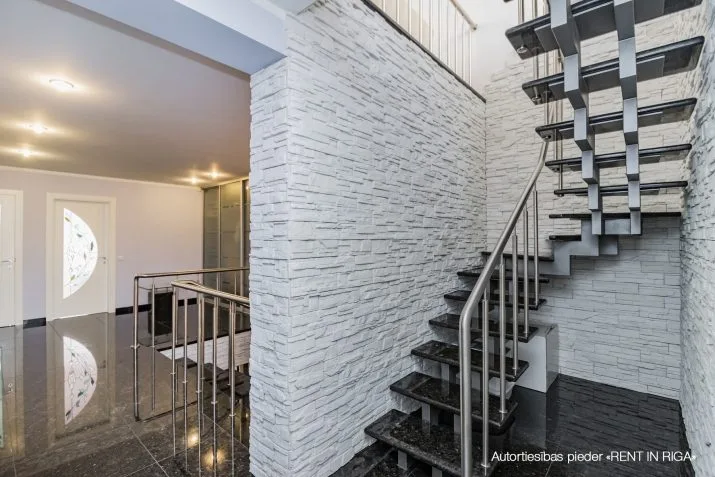 Pārdod dzīvokli, Mellužu prospekts iela 77, Jūrmala, Melluži / 500 000 € 29