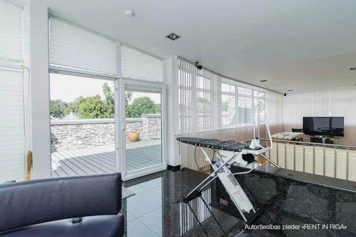Pārdod dzīvokli, Mellužu prospekts iela 77, Jūrmala, Melluži / 500 000 € 39