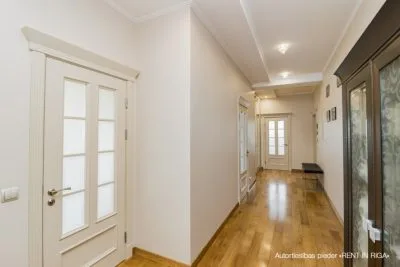 Pārdod dzīvokli, Mellužu prospekts iela 77, Jūrmala, Melluži / 500 000 € 20